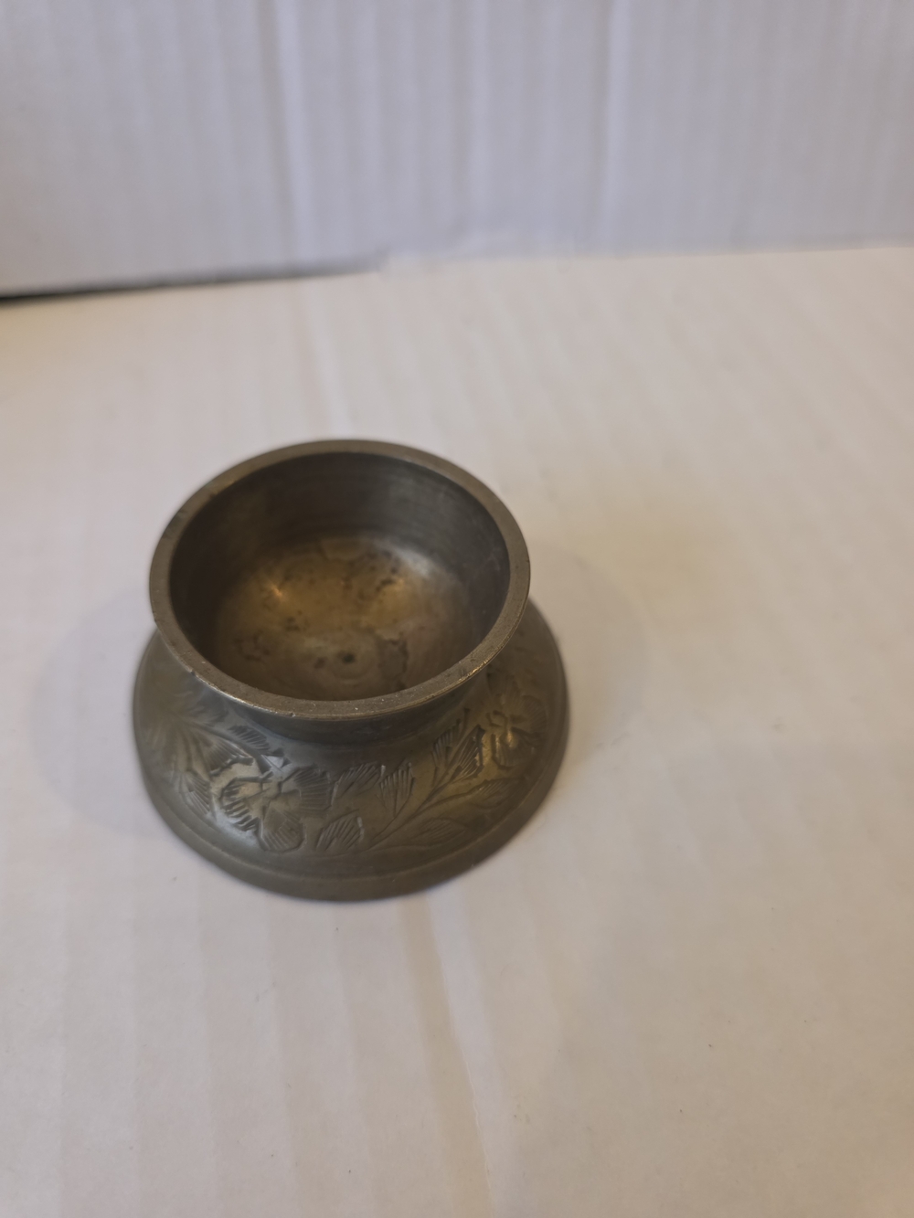 Antique-Style Small Etched Brass Bowl - Brass Tone